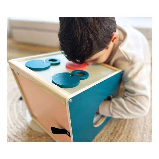 De Voelbox- Spelenderwijs ontdekken met je zintuigen