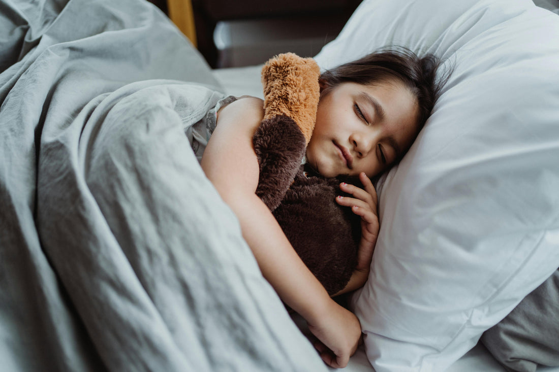 Snoezelen voor het slapen: Zo help je je kind rustig in slaap vallen
